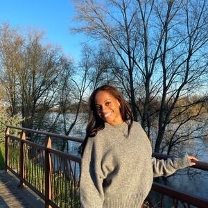 Meet your Posher, Mariah